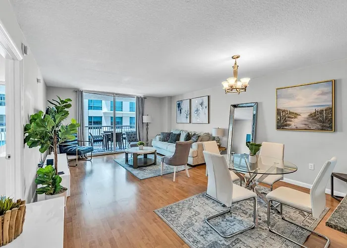 Pleasant 1 Bed 1 Bth Brickell