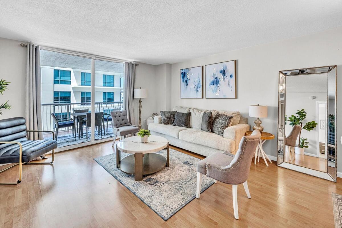 Pleasant 1 Bed 1 Bth Brickell *